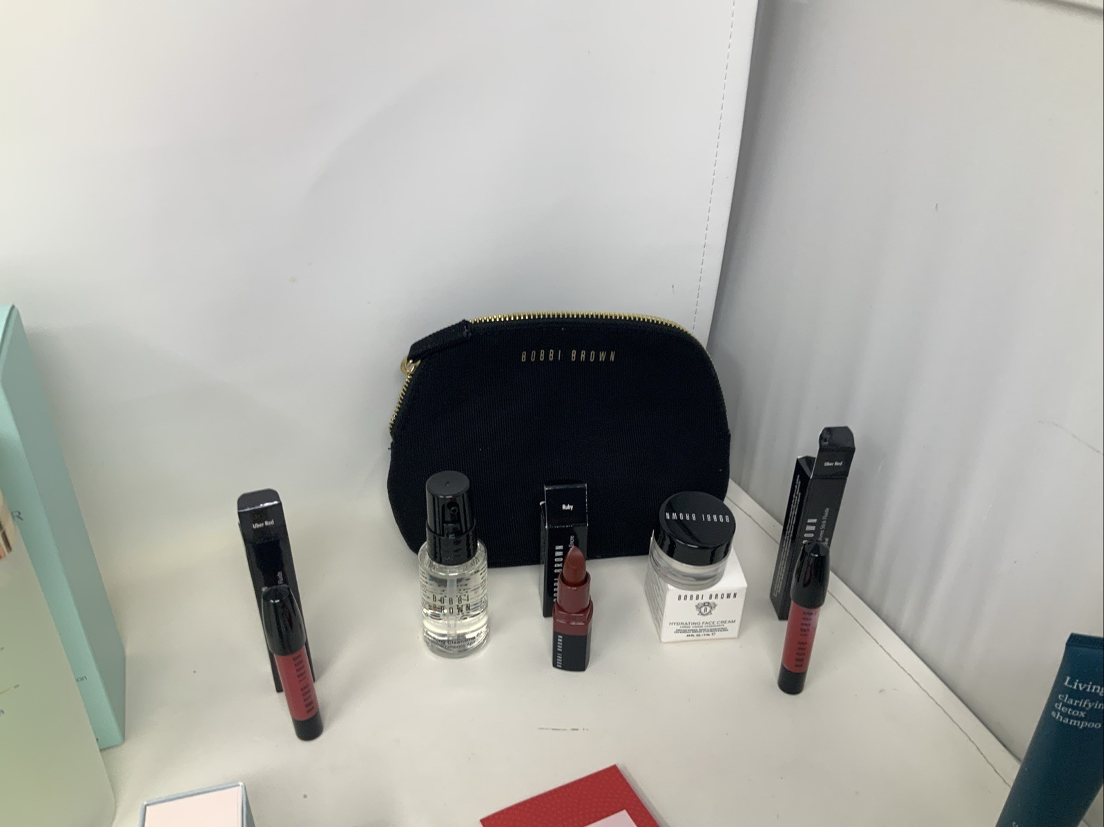 Huge Lot Of 39 Pieces Make Up For Ever & Bobbi Brown Full, Travel & Sample Size