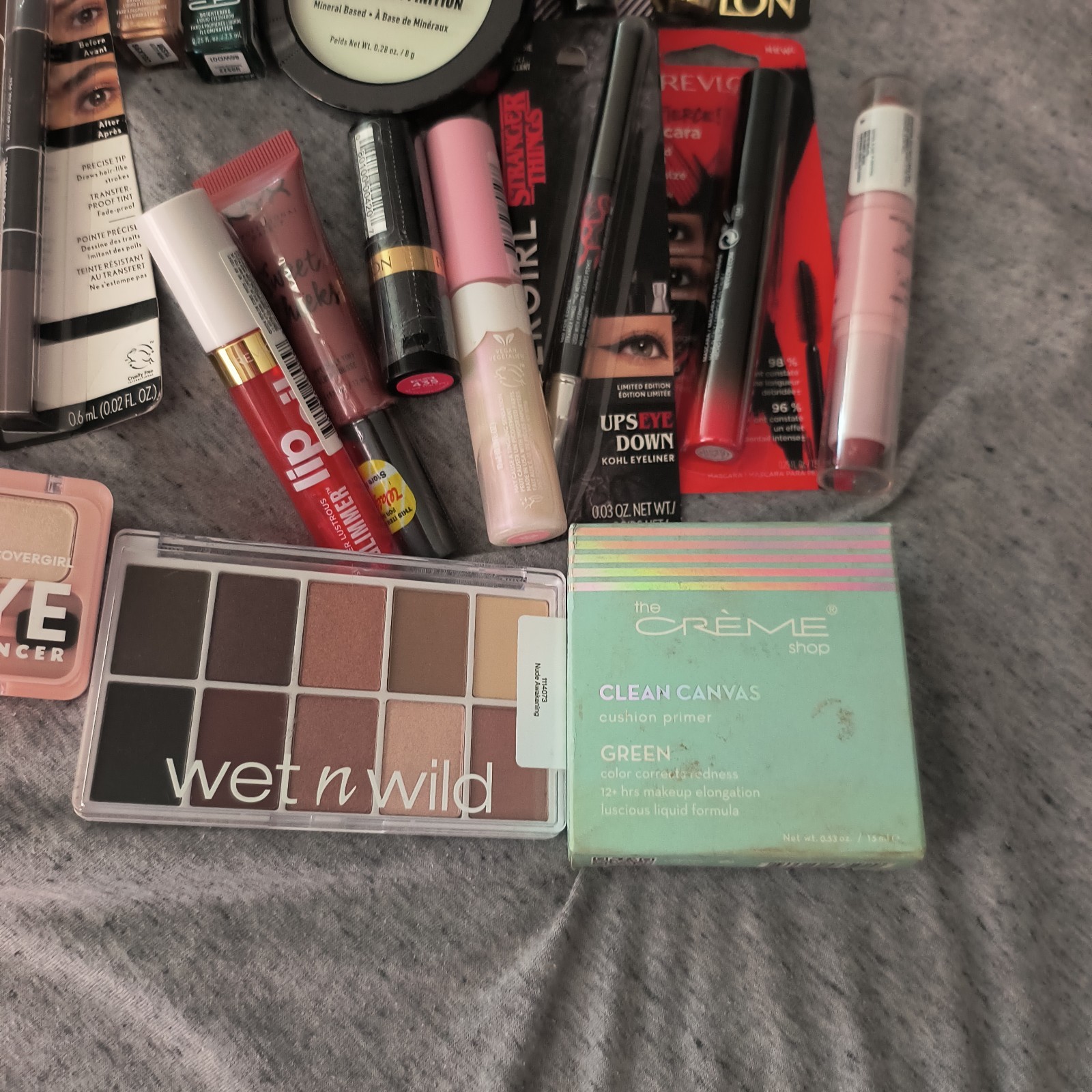 Drugstore Cosmetics Makeup Lot Of 30 Maybelline Revlon Covergirl Almay Etc