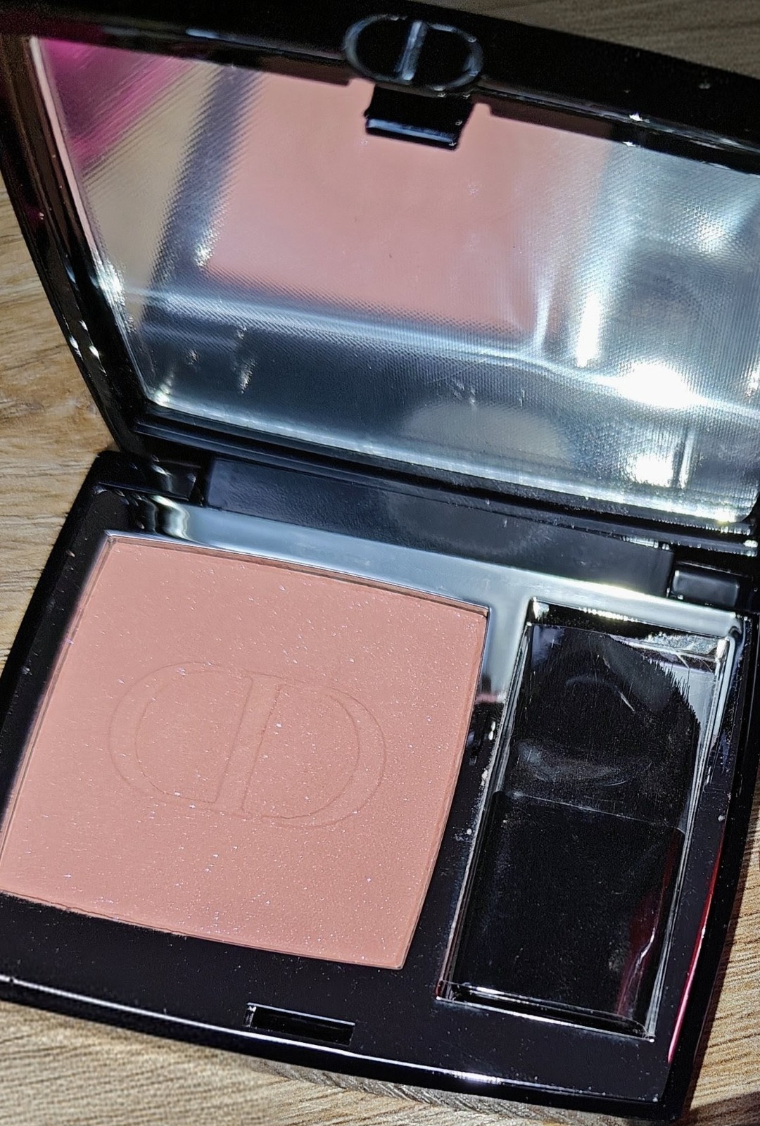 Beauty Bundle Feat: Este Lauder, Tarte, Dior, YSL, Dolce & Gabbana, Armani. New