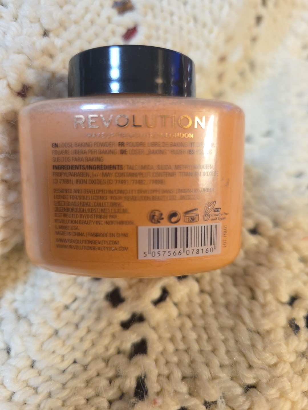 Lot of 3 NEW Revolution Foundation Med/Loose Powder Peach/Highlighter Rosegold