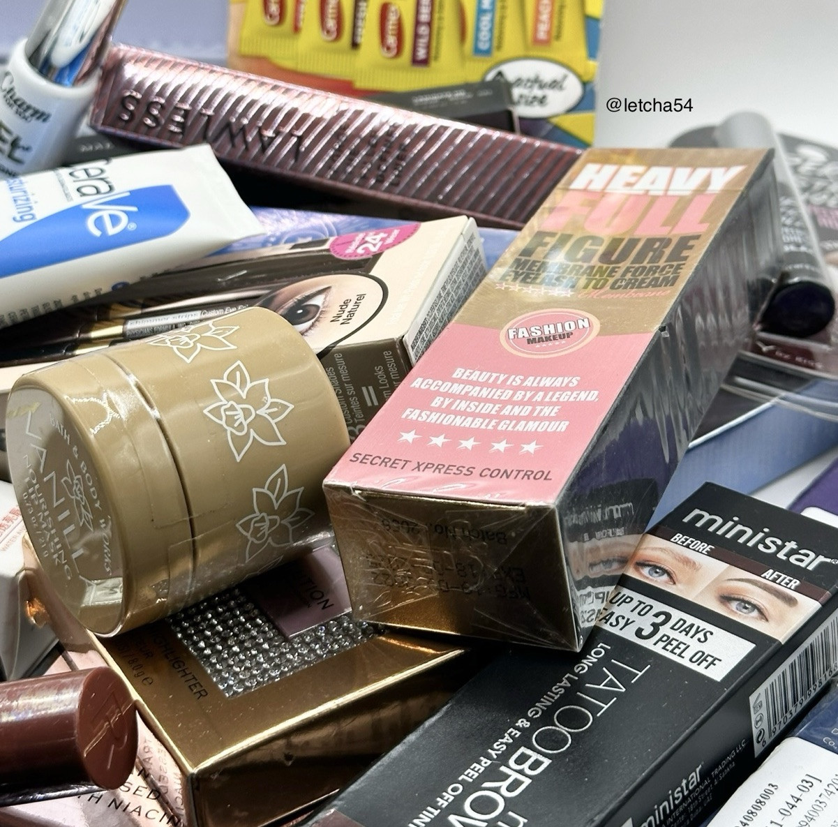 Lot Of 22 Health And Beauty Products, Makeup, Lotion, Shampoo, Soap Etc. All New