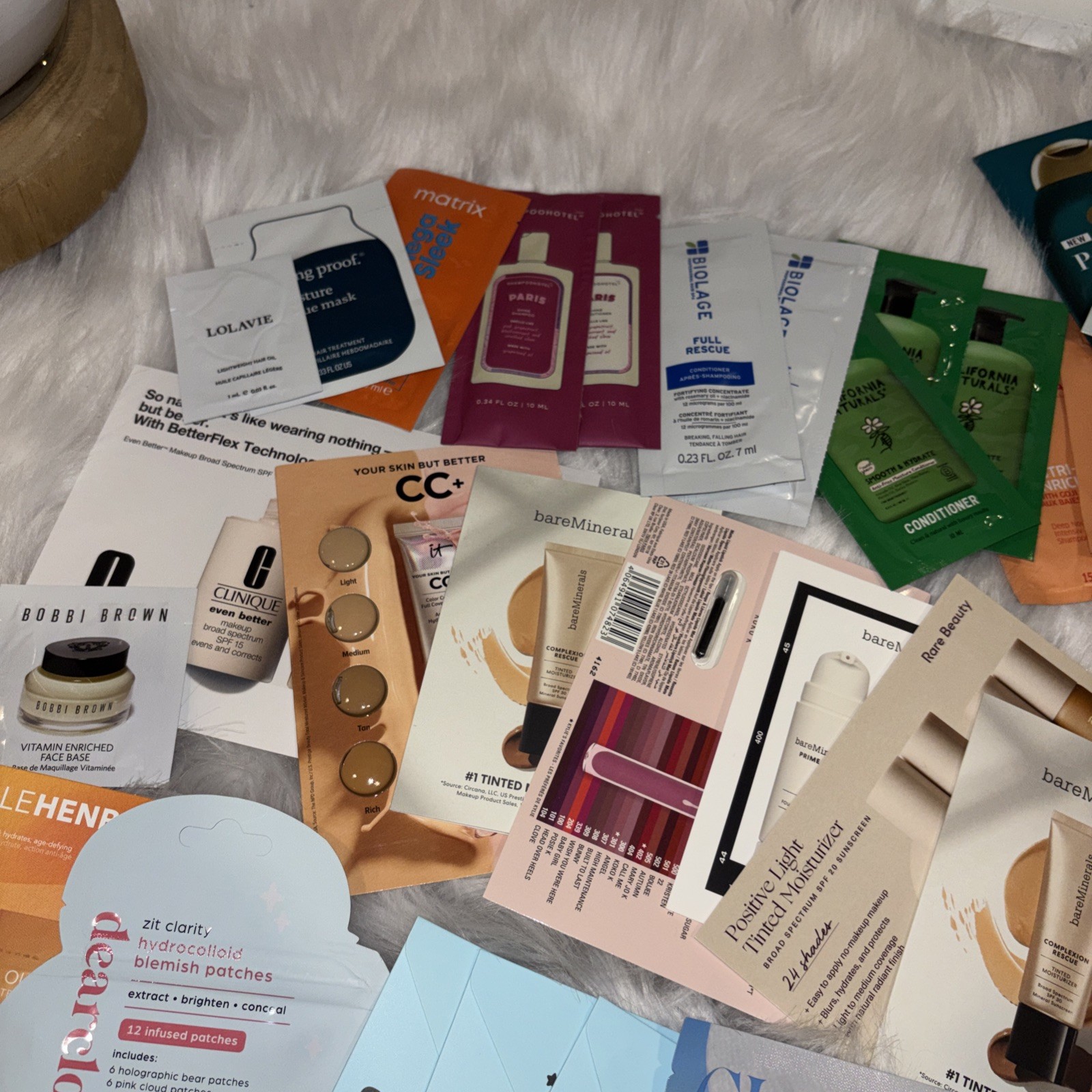 100 Pc Skincare, Fragrance, Hair Lot – Foil Packets & Deluxe Samples – All Shown
