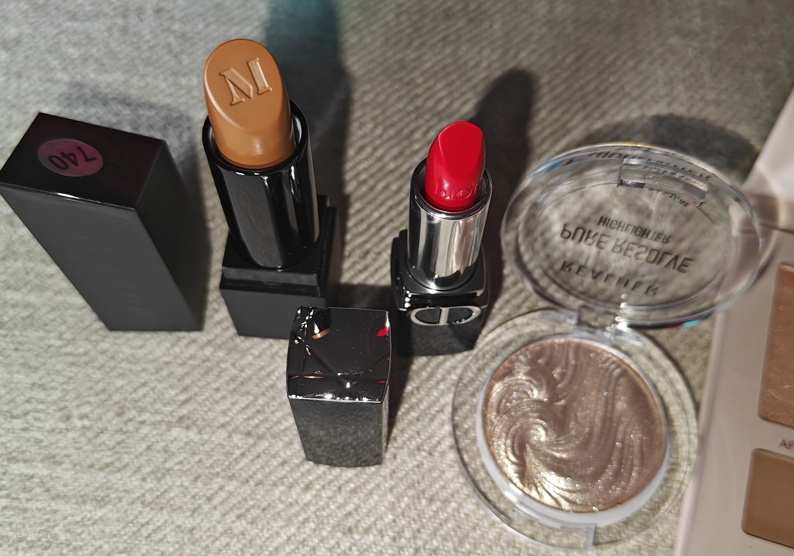Beauty Bundle Feat: Morphe, Tarte,Wander,Dior,CT,Truly+ Valentino Voce Viva 10ml