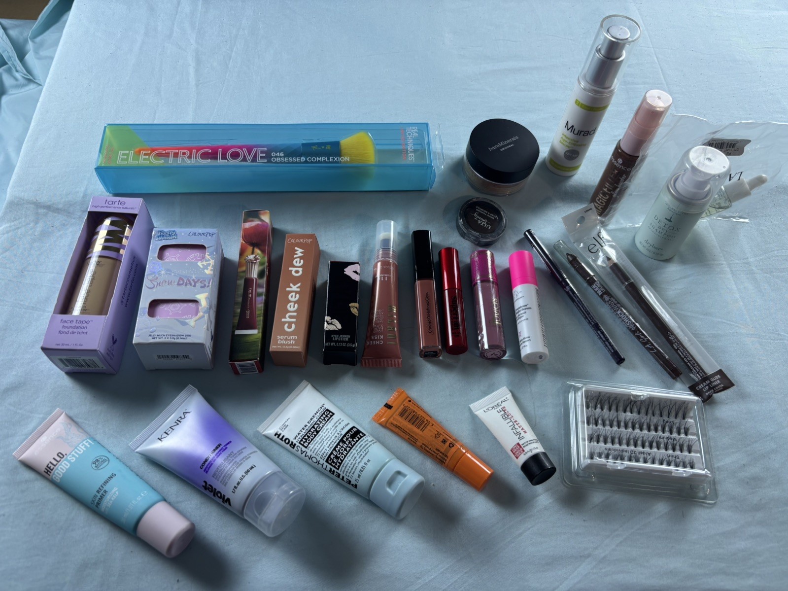 Assorted 26 Pc Beauty Lot Tarte Murad ColourPop Kylie bareMinerals New Beauty