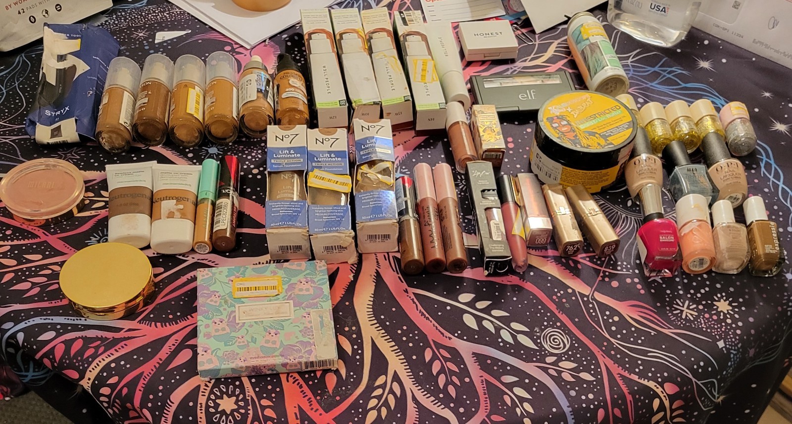Mixed Beauty & Hair High End Bundle- Brown&Dark Skin Colors Predominantly