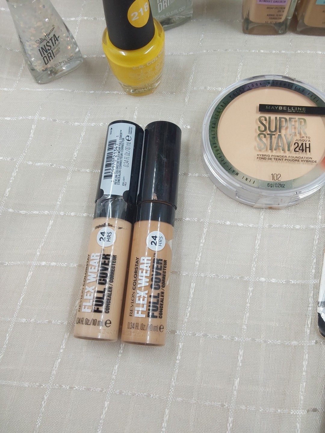 Deluxe Makeup Lot 💄 Assorted Brands & Colors (Milani-Maybelline-ELF-wet N Wild)