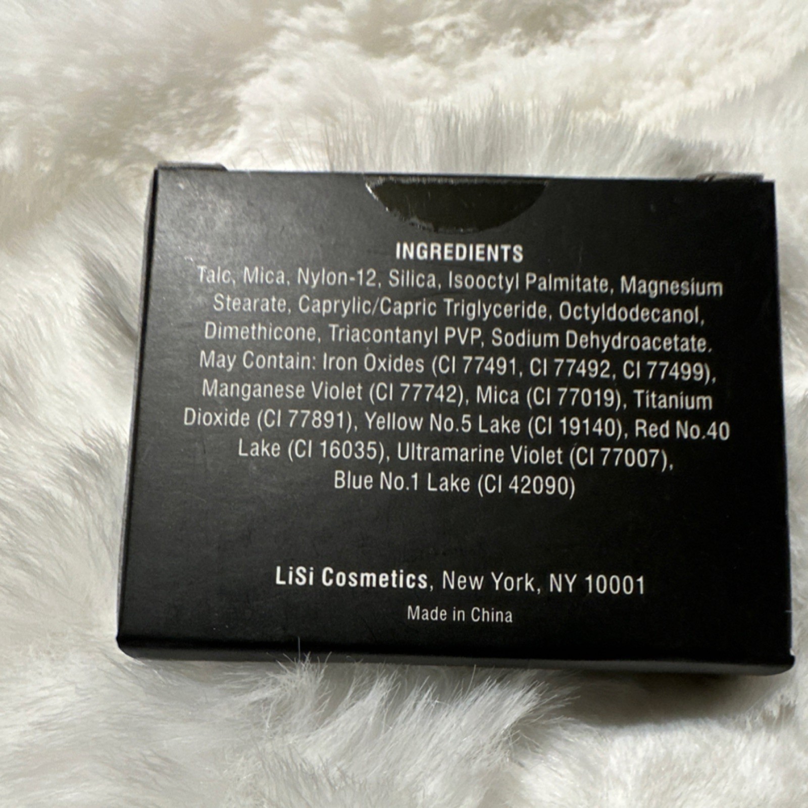 LiSi Cosmetics Lip Definer Rumba 01, Under Cover FX 07, Satin Eyes Mixed Lot