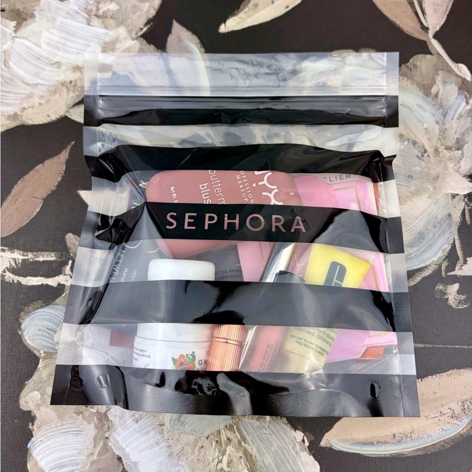 NEW Sephora Beauty Insider 14 Piece Beauty and Skincare Sample Set.