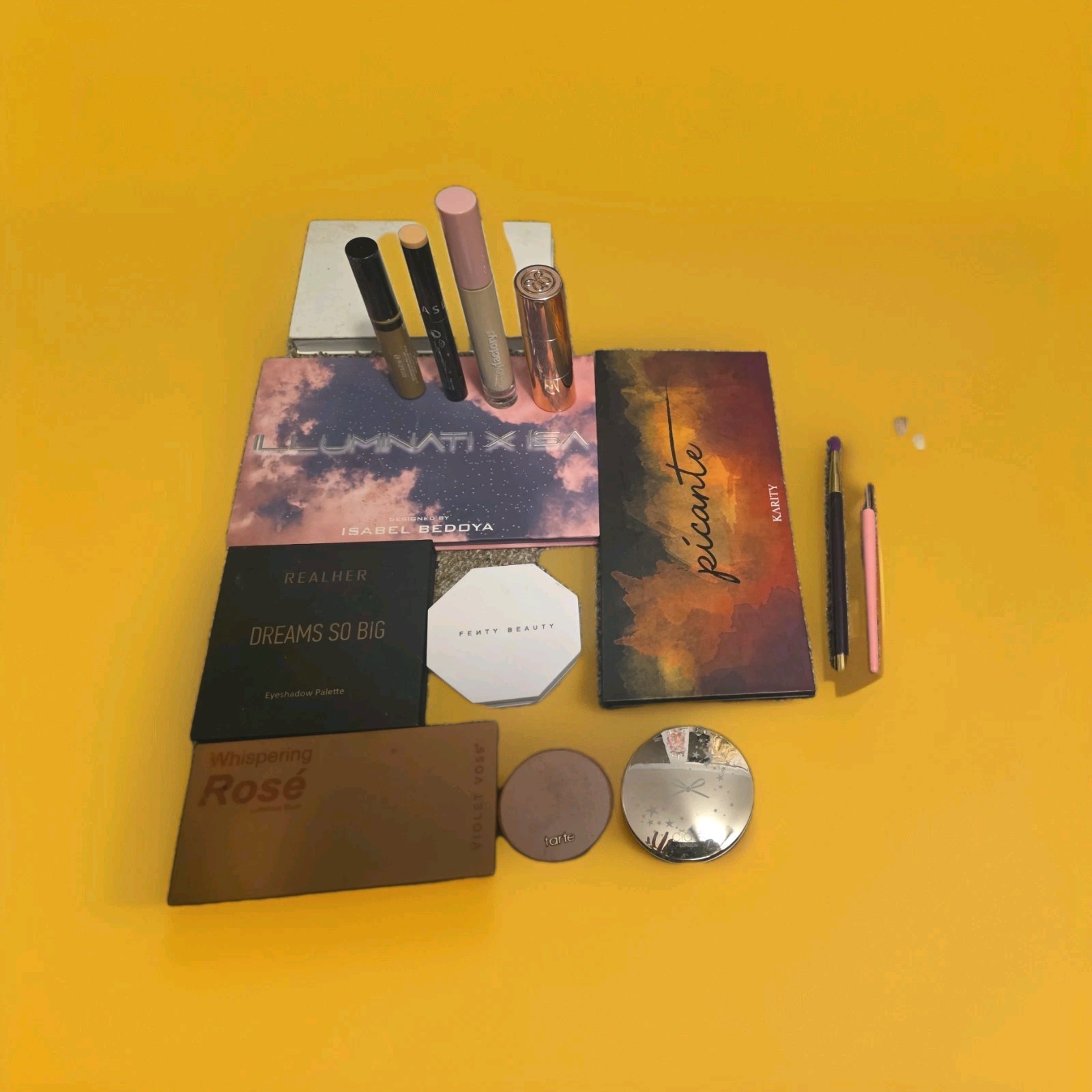 Makeup Lot: REALHER, FENTY, Tarte, Etc.