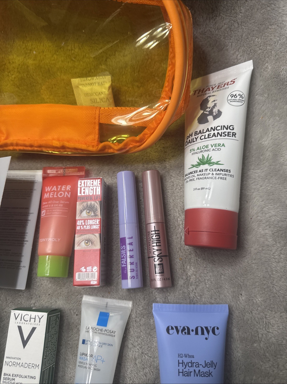 Lot 16 ULTA BEAUTY DELUXE Travel Mini Set Cream Mascara & 2 Cosmetic Bags