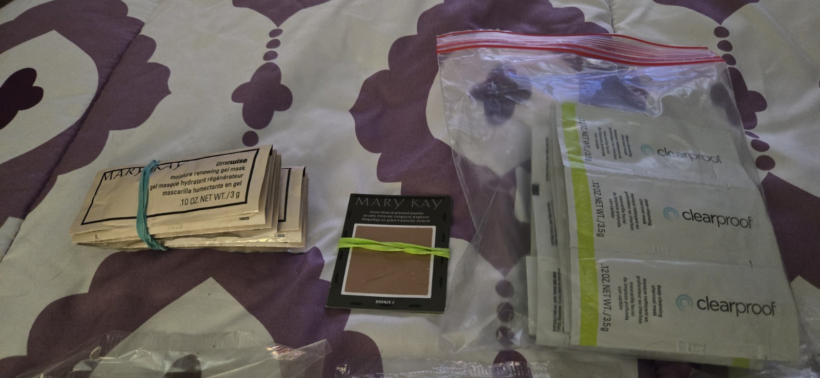 Mary Kay Lot of Assorted Samples Lines of Makeup, Timewise & Cleaners B14
