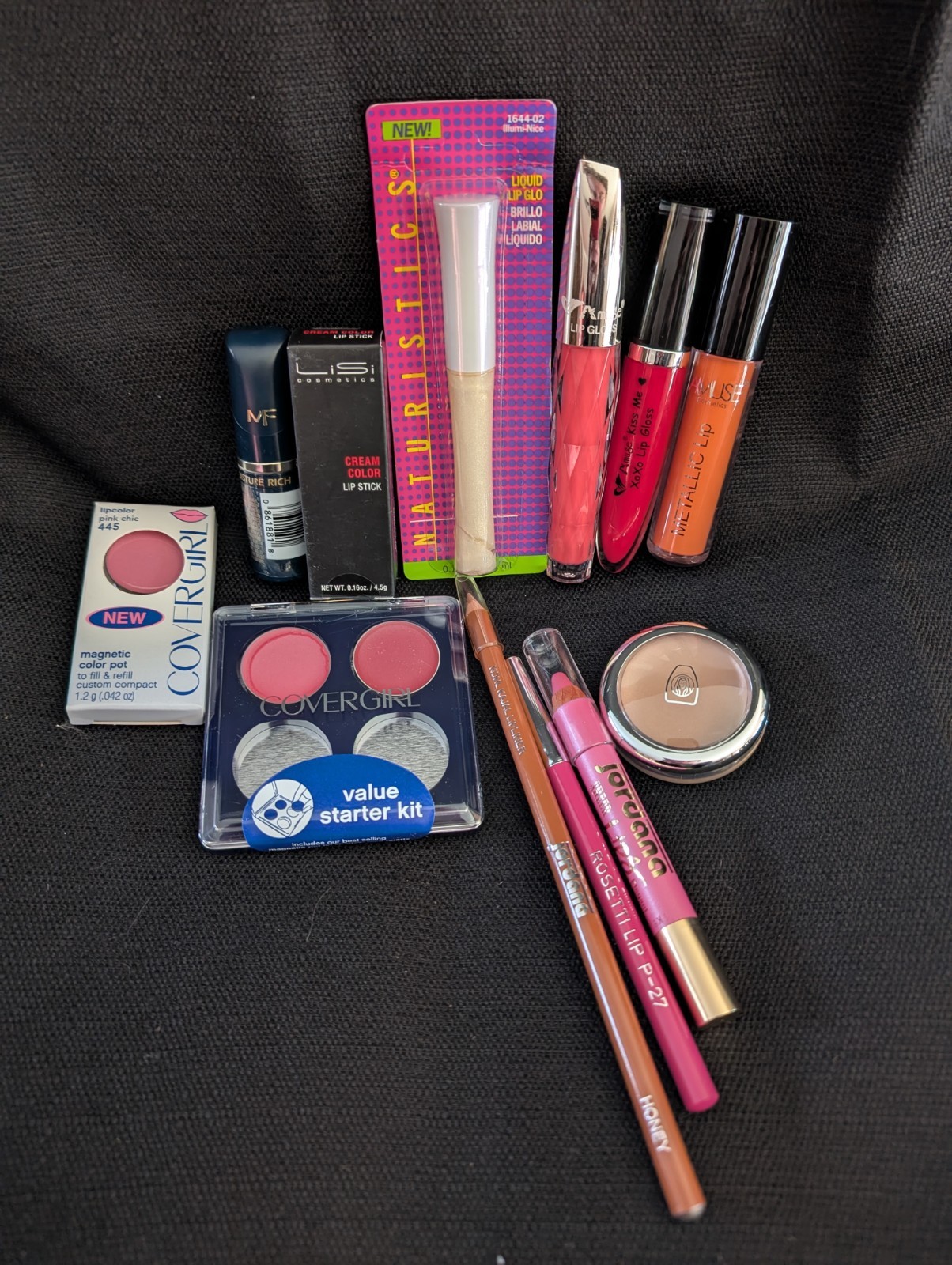 Assorted LIP MAKEUP BEAUTY Bundle Lot-12 PCS-New/VTG/Discontinued-Lot5