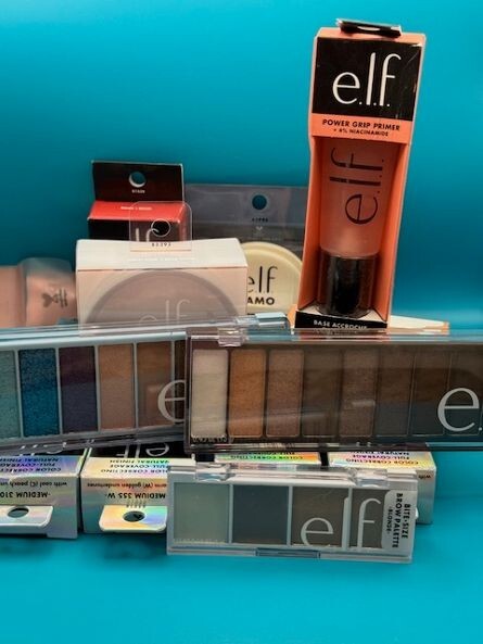 Makeup Lot 14 Piece Foundation Primer Eyeshadow Putty brush Puffs HUGE SAVINGS