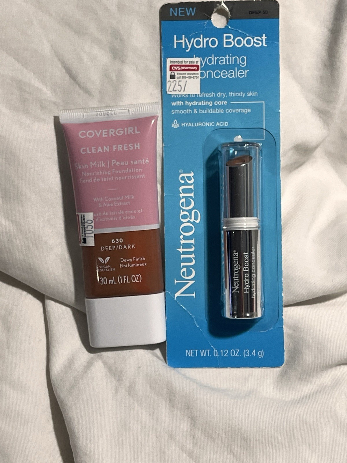 Covergirl Milk Skin Fresh Foundation & Neutrogena Hydroboost Concealer Set