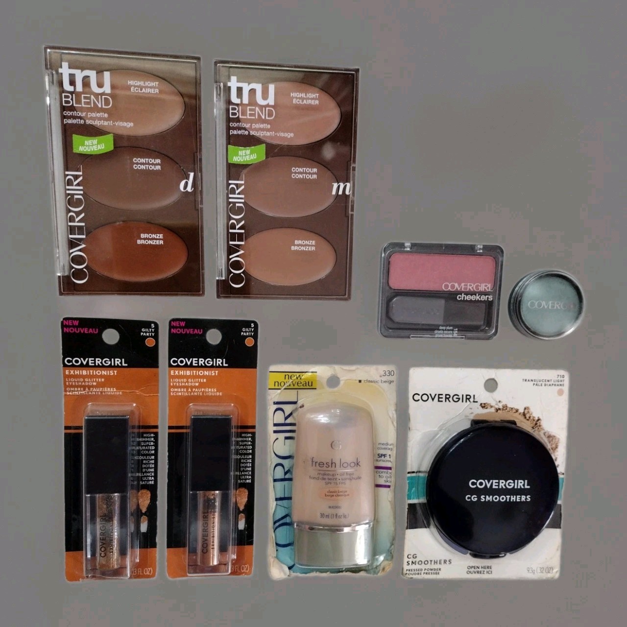 CoverGirl MAKEUP LOT OF 8 Glitter Eye Shadow Blush Contour Palette Foundation