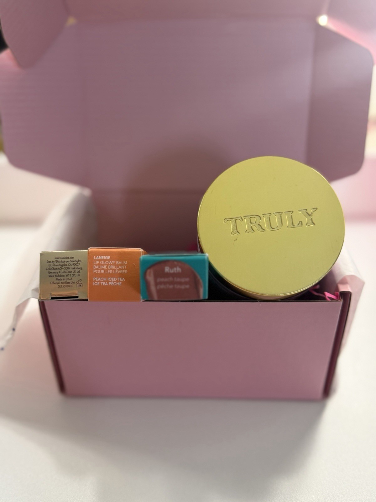 Luxury Beauty Box – Laneige, Thrive, Stila & Truly (4 New Items)