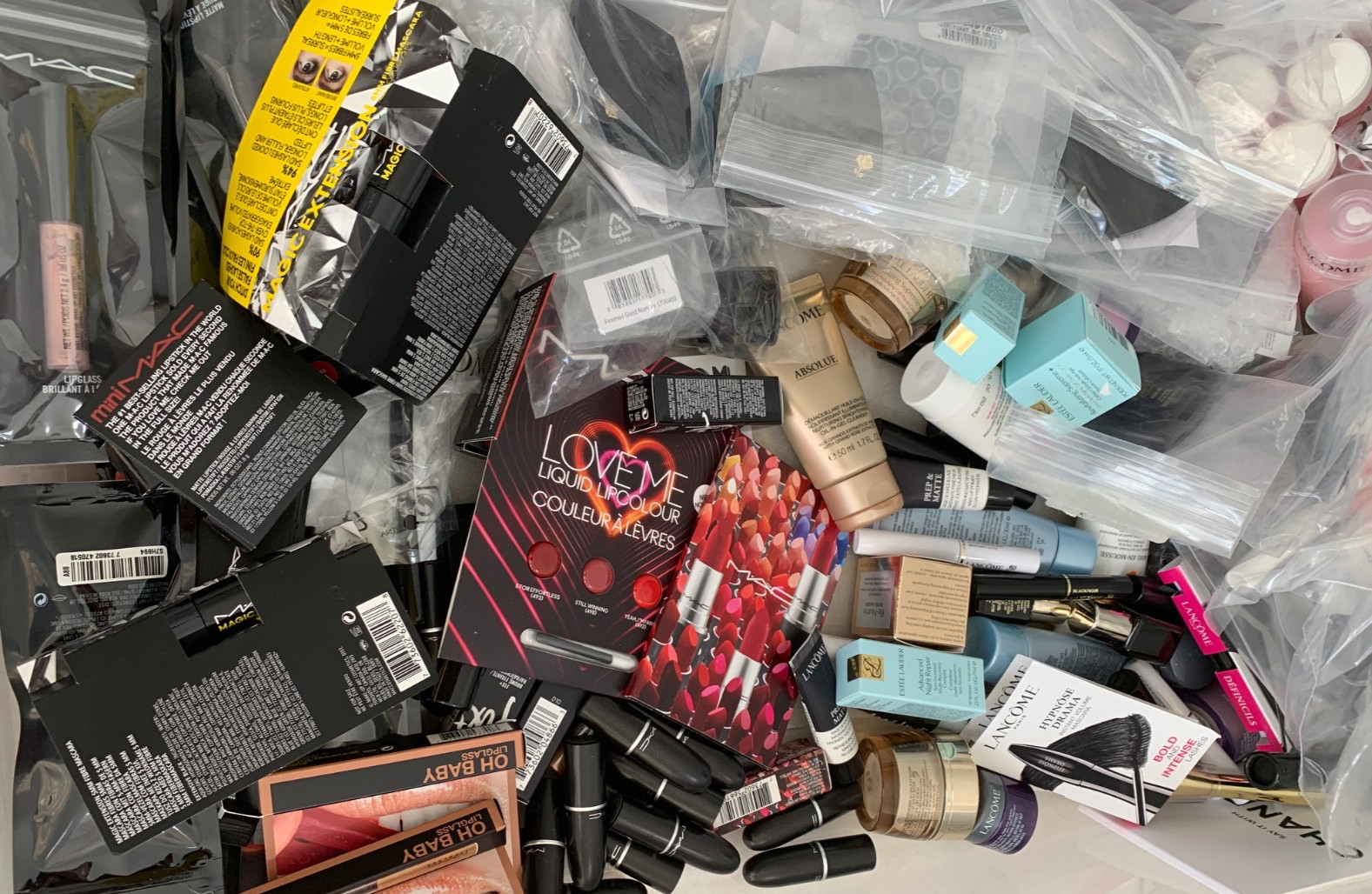 NEW! High End Mixed Lot Deluxe Travel Size Cosmetic Skincare Makeup Hair Samples