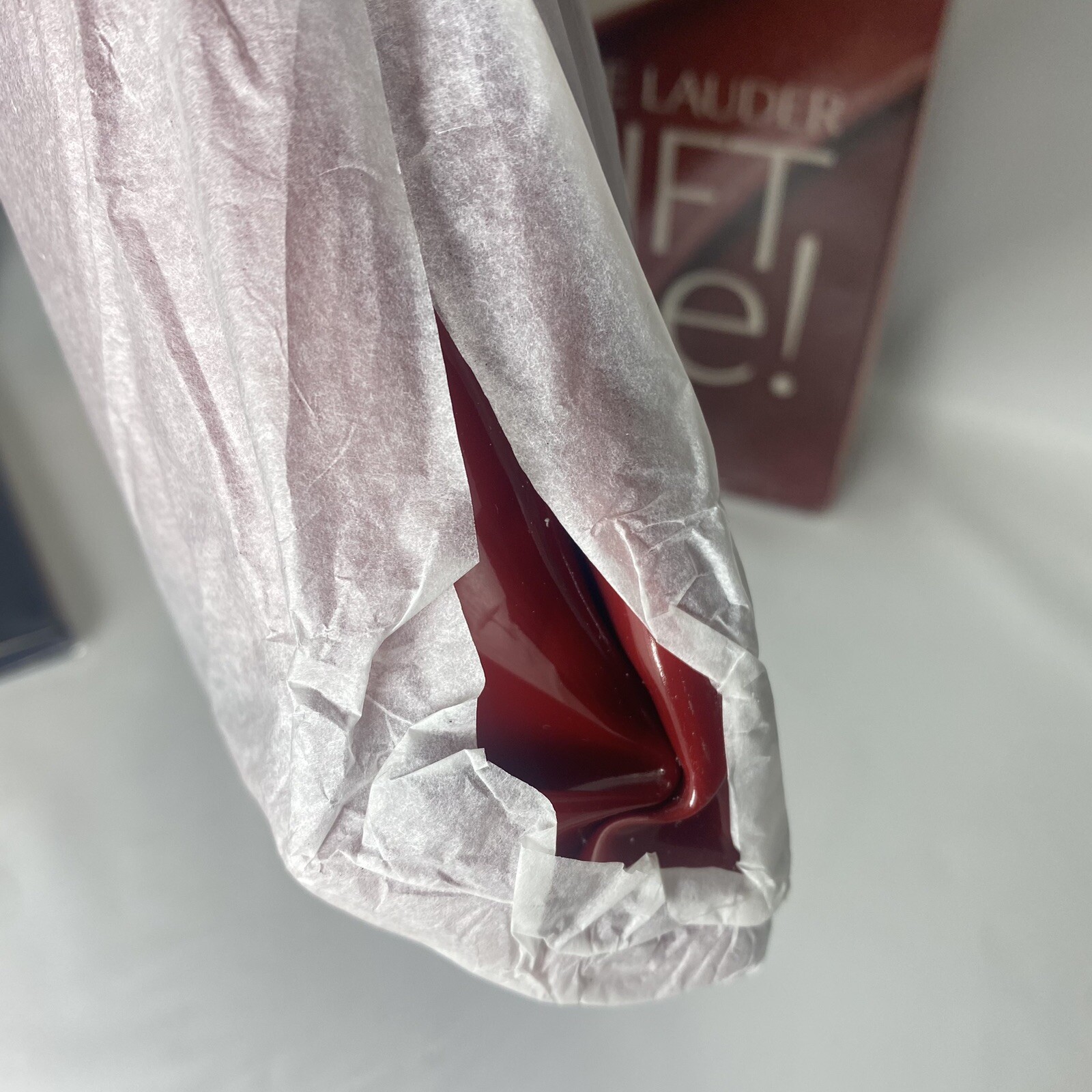 Estee Lauder Defining Beauty Gift box Pure Color Crystal Lidstick Mirror and Bag
