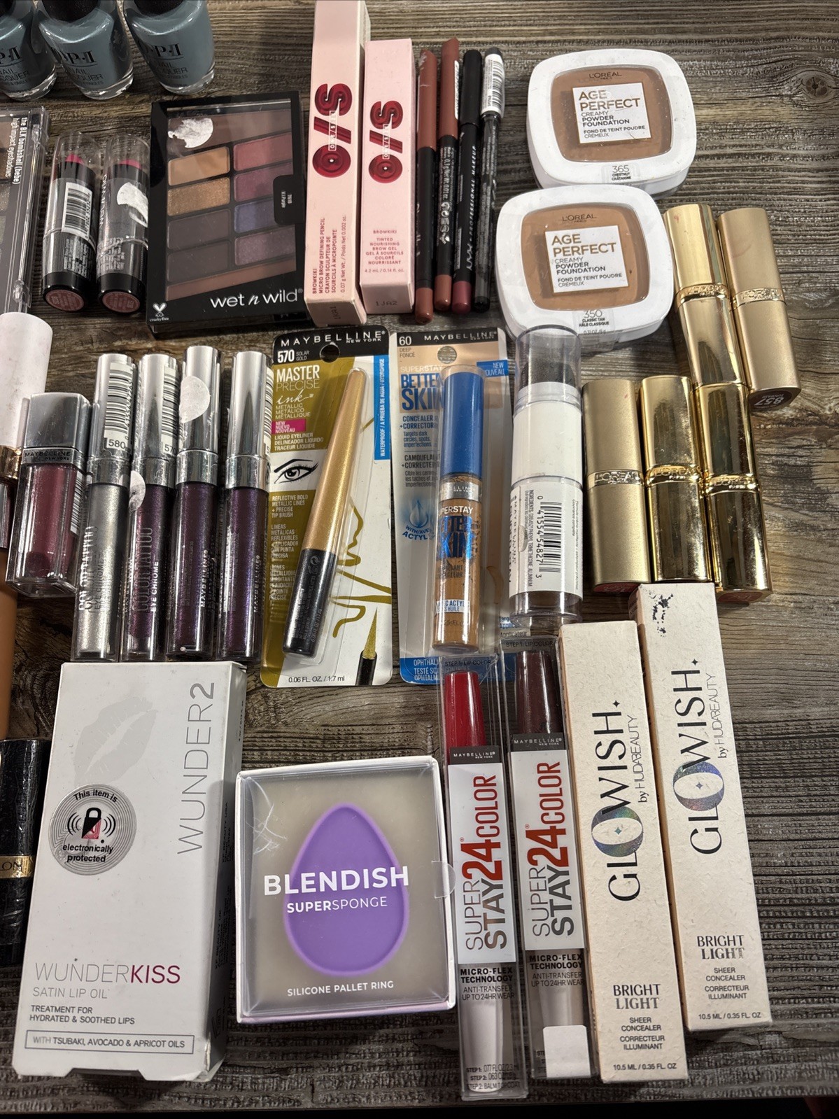 Wholesale Bundle, Maxed Makeup Up Lot 67 Pc