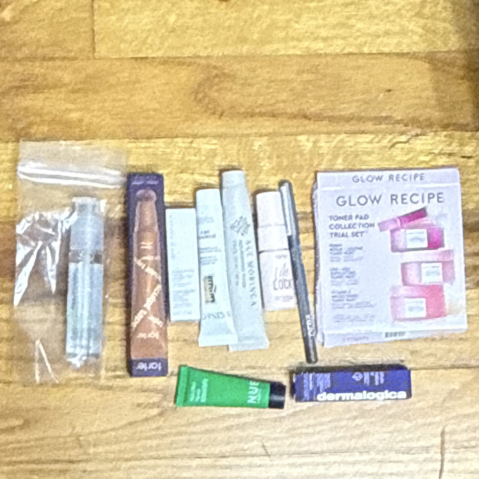 MIX MAKE UP LOT, FULL SIZE & TRIAL SIZES, HIGH END BRANDS PERFUME SAMPLES & …