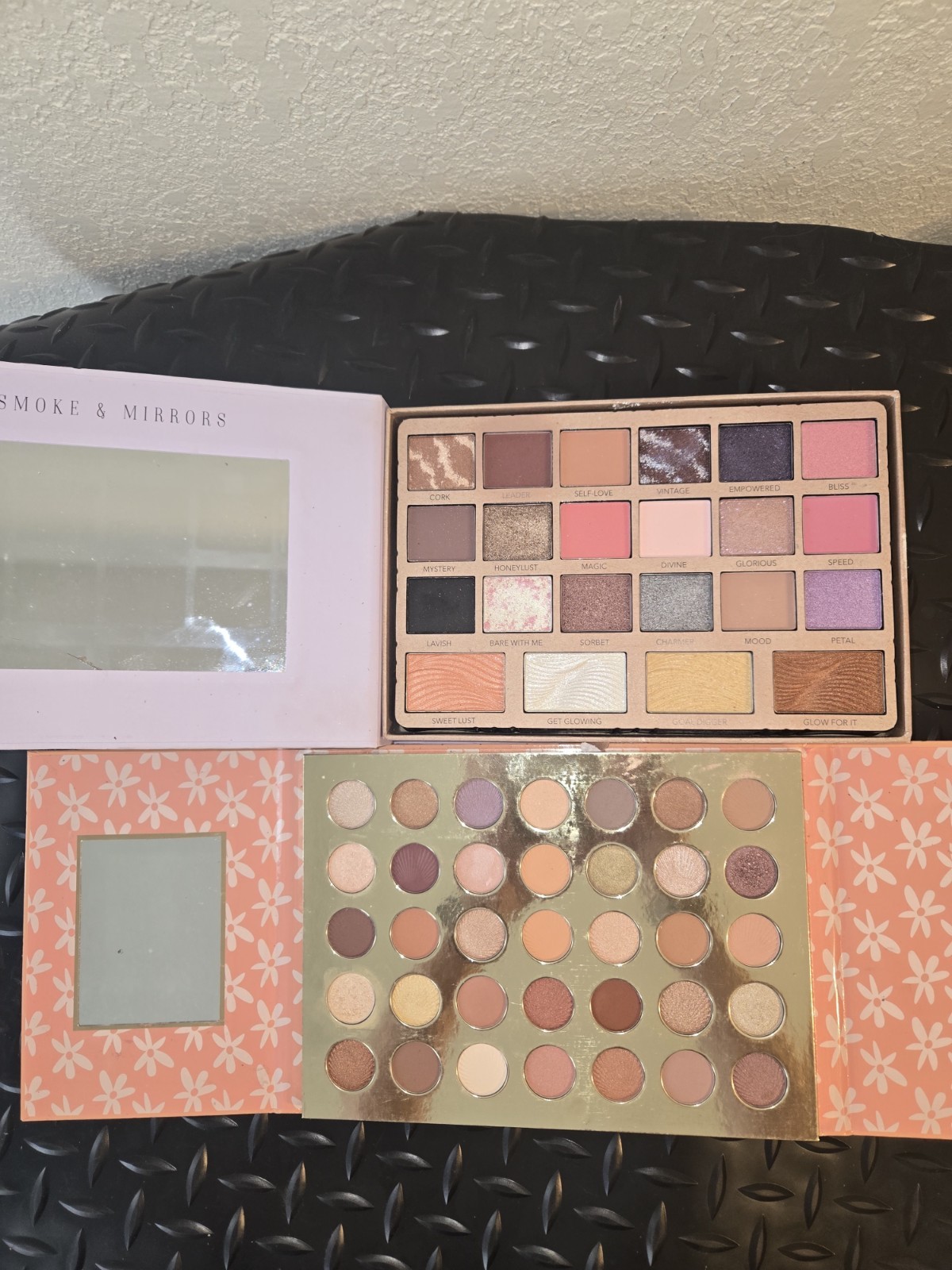 Smoke & Mirrors Flawless By Nature & Body Prescriptions Hello Sunshine Eyeshado…