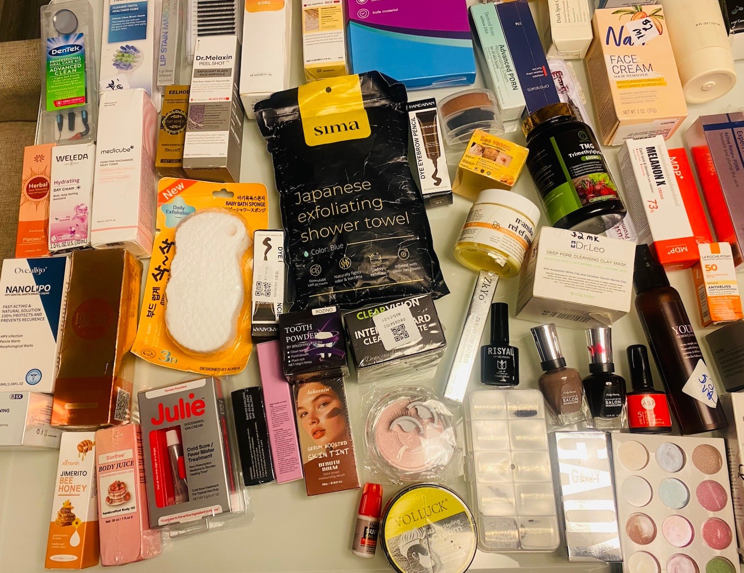 50 Piece Mixed Wholesale Beauty/ skincare Lot