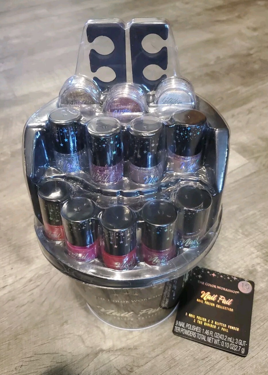 Markwins The Color Workshop Nail Pail 15 Piece Nail Polish Gift Set Brand New