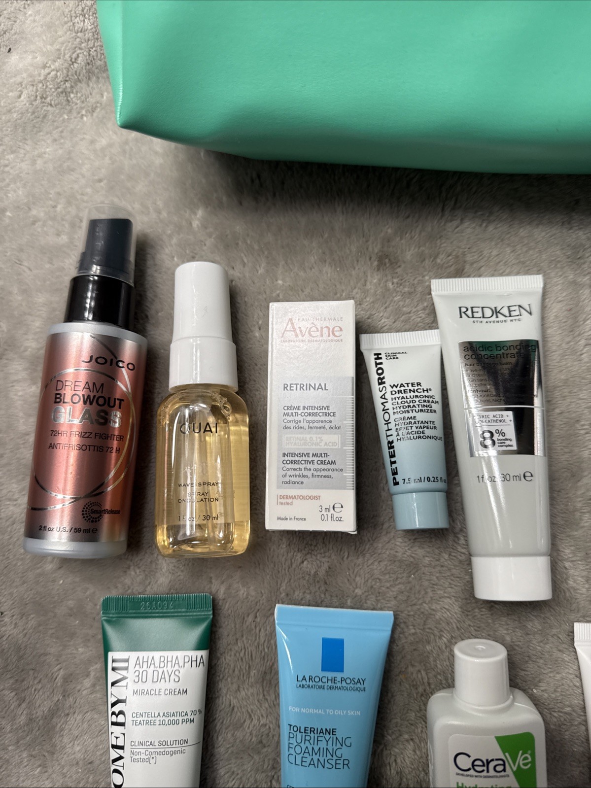 Lot 19 ULTA BEAUTY DELUXE Travel Mini Set Cream Mascara & Cosmetic Bag