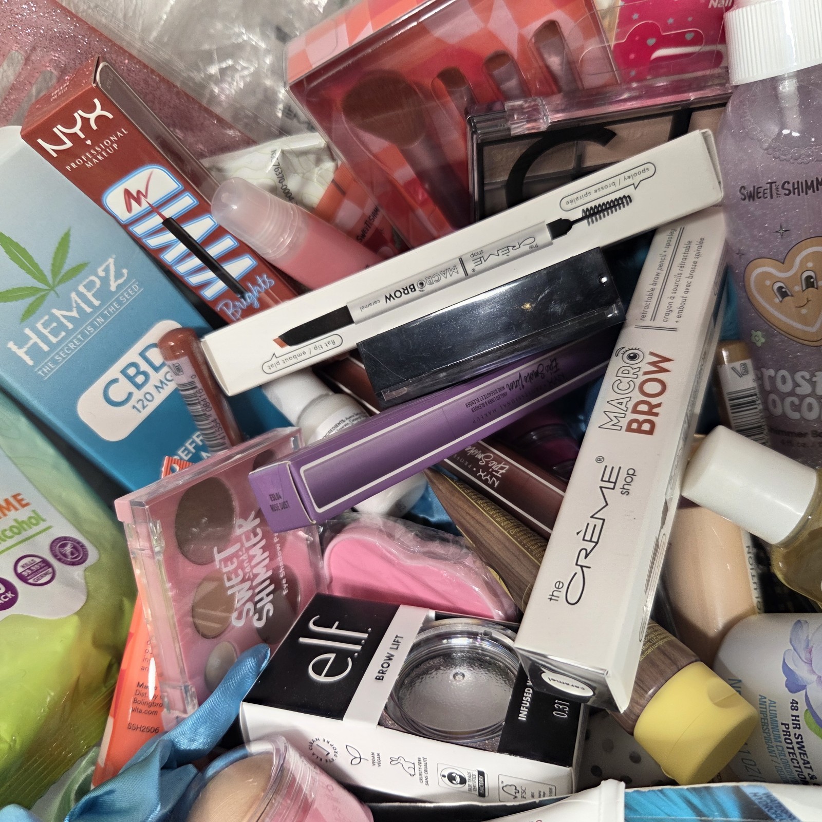 Wholesale bundle makeup cosmetic tools cosmetics lot high quality beauty
