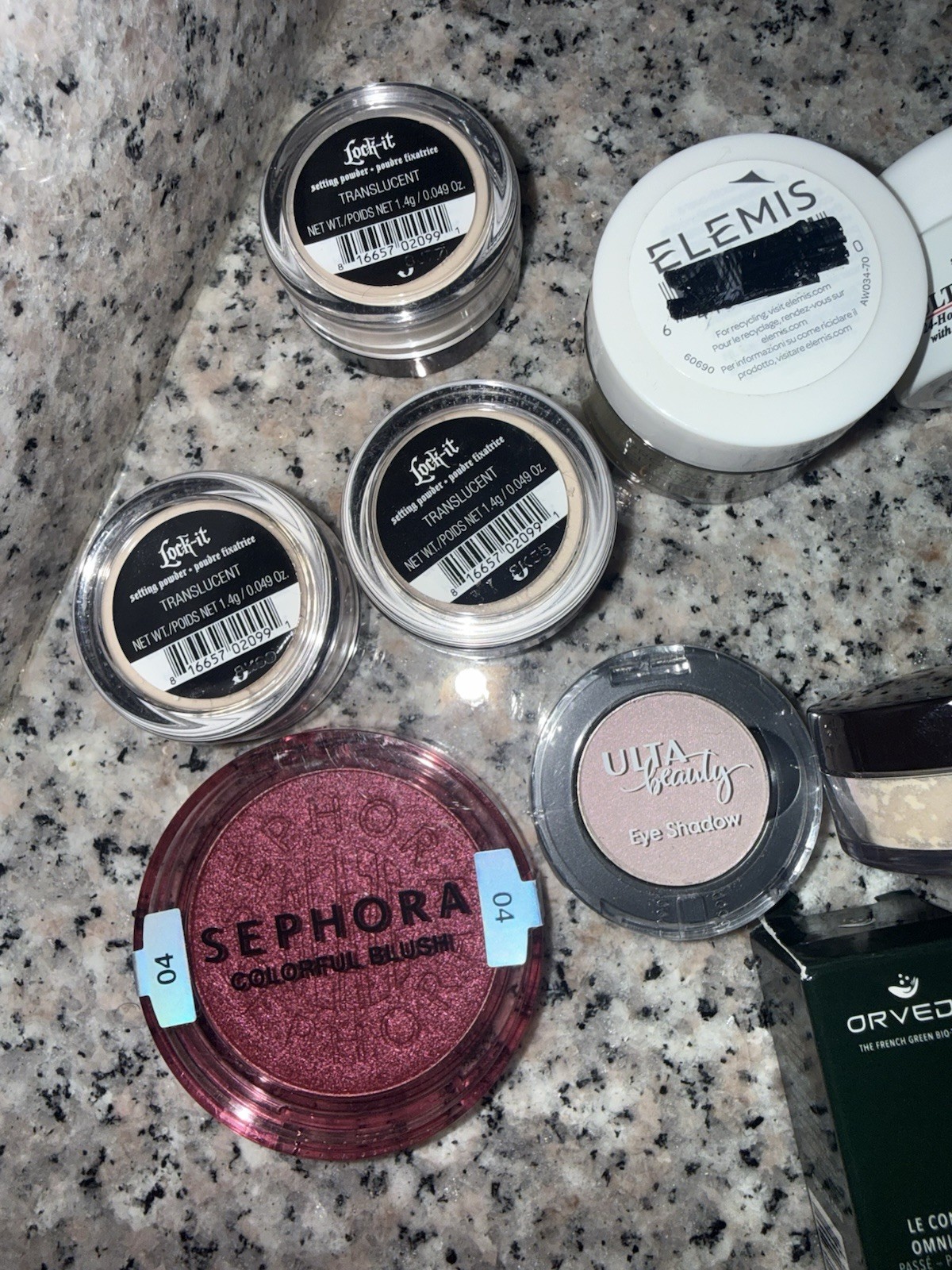 MAKEUP BUNDLE (14) PIECES Ulta, Sephora, Kiehls, Cle de peau, Belif, Elemis etc