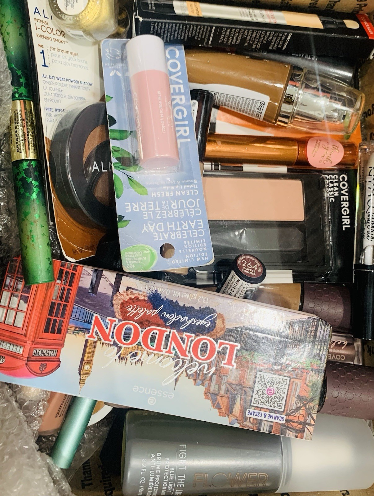 Wholesale Makeup Up Lot 10 Pieces