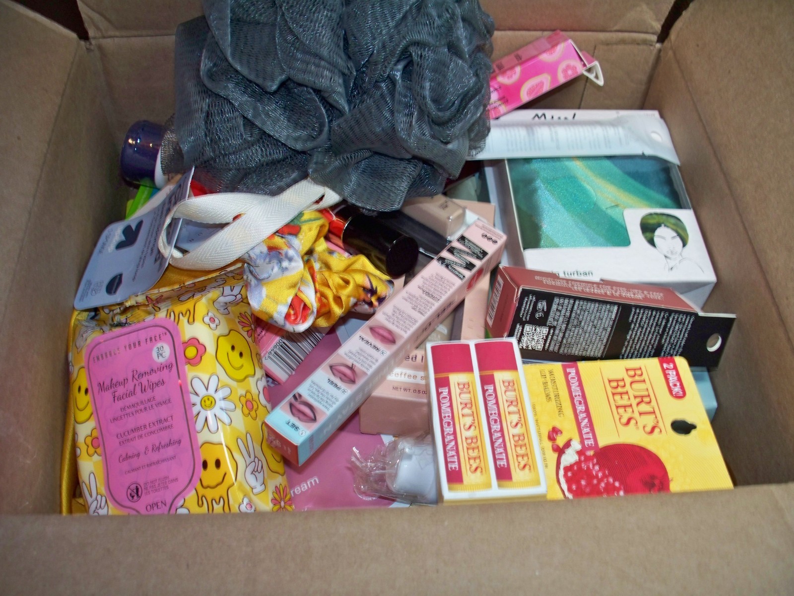 Health And Beauty Wholesale Lot of 28 New Items New/Open Box ITEMS AS PICTURED 2