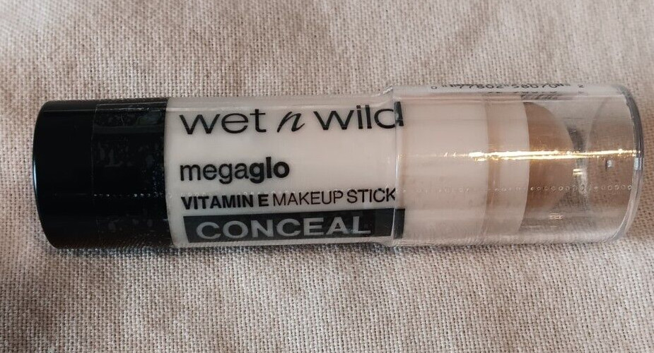 Wet n Wild Lot Blonde Brow Gel Light Ivory Fair Beige Photofocus Concealer Wand