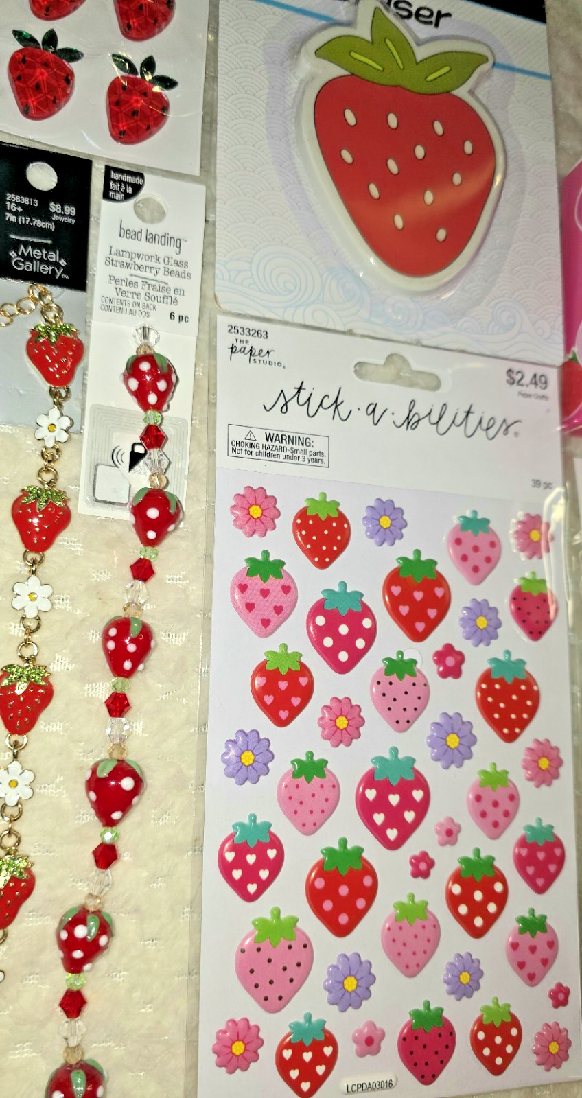 Strawberry Lovers 🍓 HUGE NEW GIFT LOT 30 Pcs Lip Gloss Balm Setting Powder