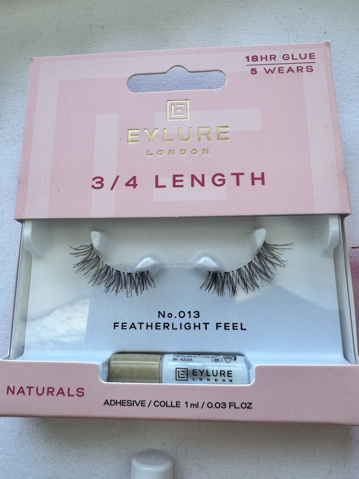 Lot 14 Sample, Full Size Makeup, Charcoal Space Bar, Eyelashes Travel Size NWB
