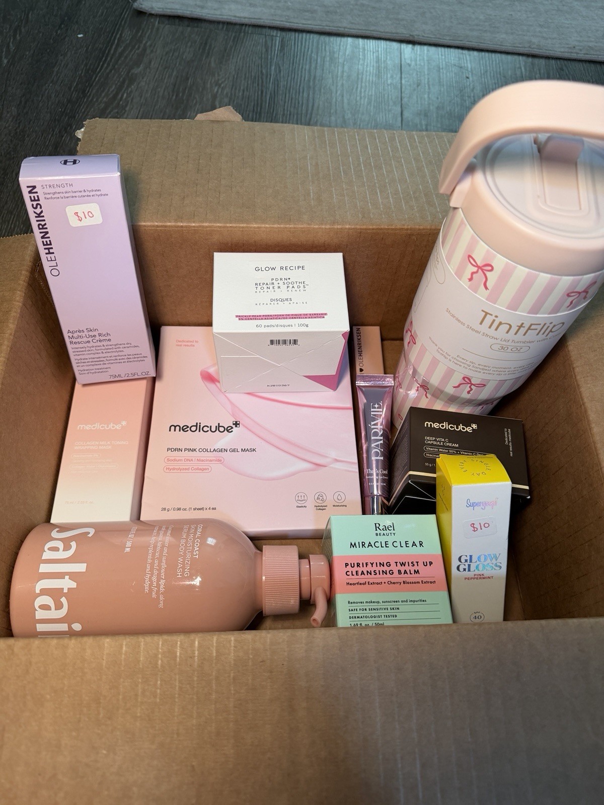 Luxury Beauty Mystery Box – 10 High End Skincare Makeup Beauty – BRAND NEW