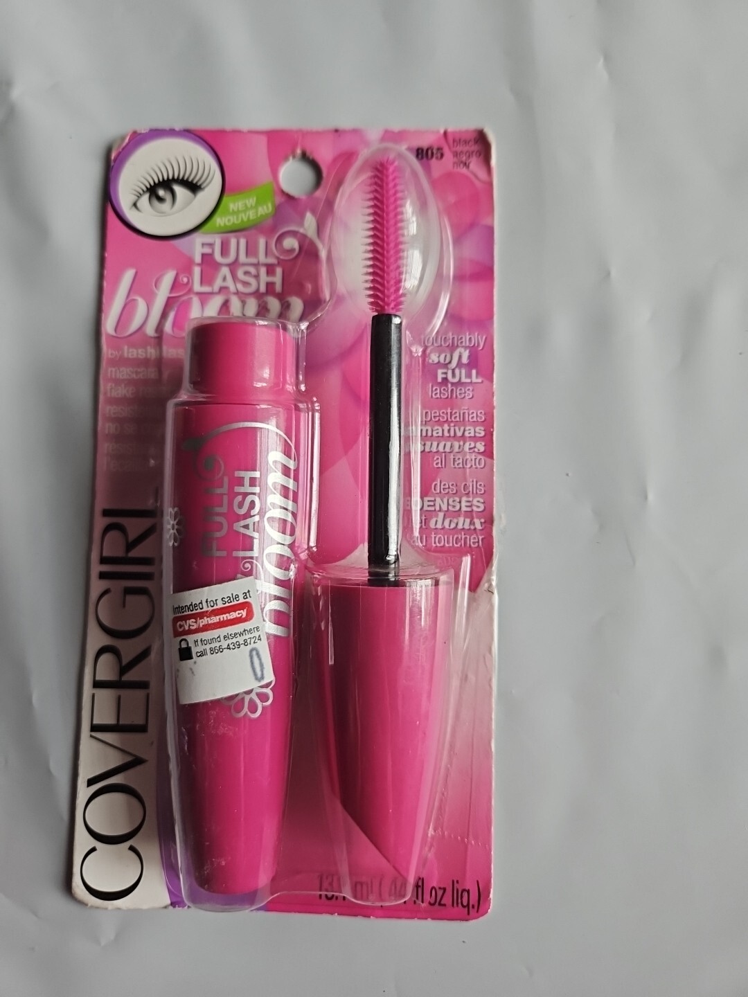 Milani Makeup 03A1 Beig, Covergirl Mascara 805 Black & Nuance Eyeliner 910 Black