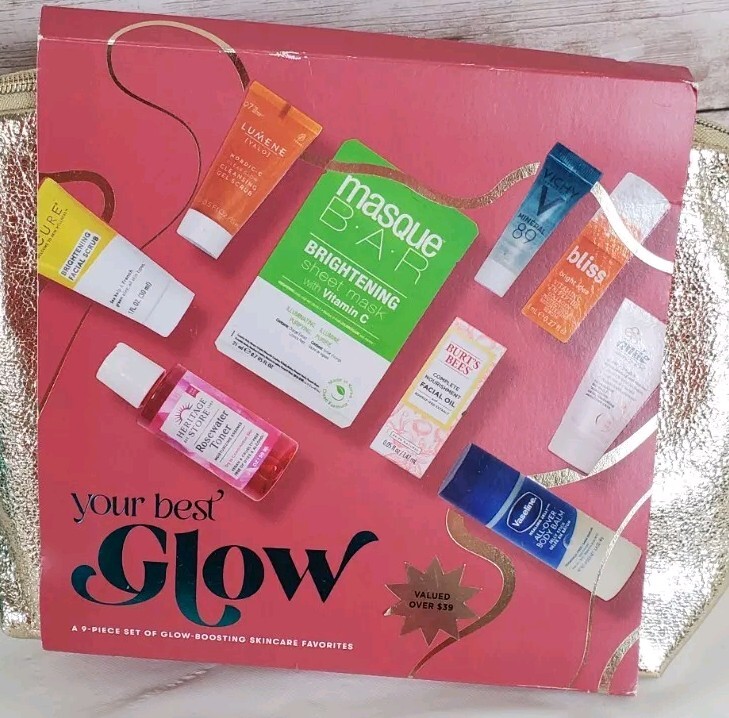 Lot Of 2 New Target Beauty Bags Your Best Glow And Be a Natural With Makeup Bag
