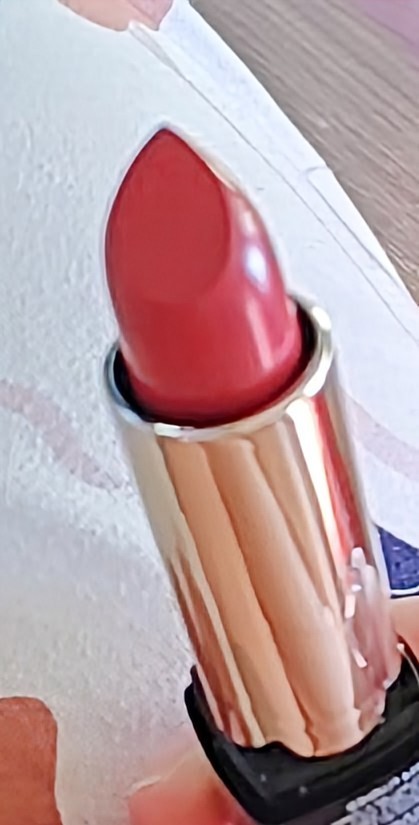 Makeup/ Body Bundle Feat: Laneige, Urban Decay, Creme, ELF, Badgley Mischka +