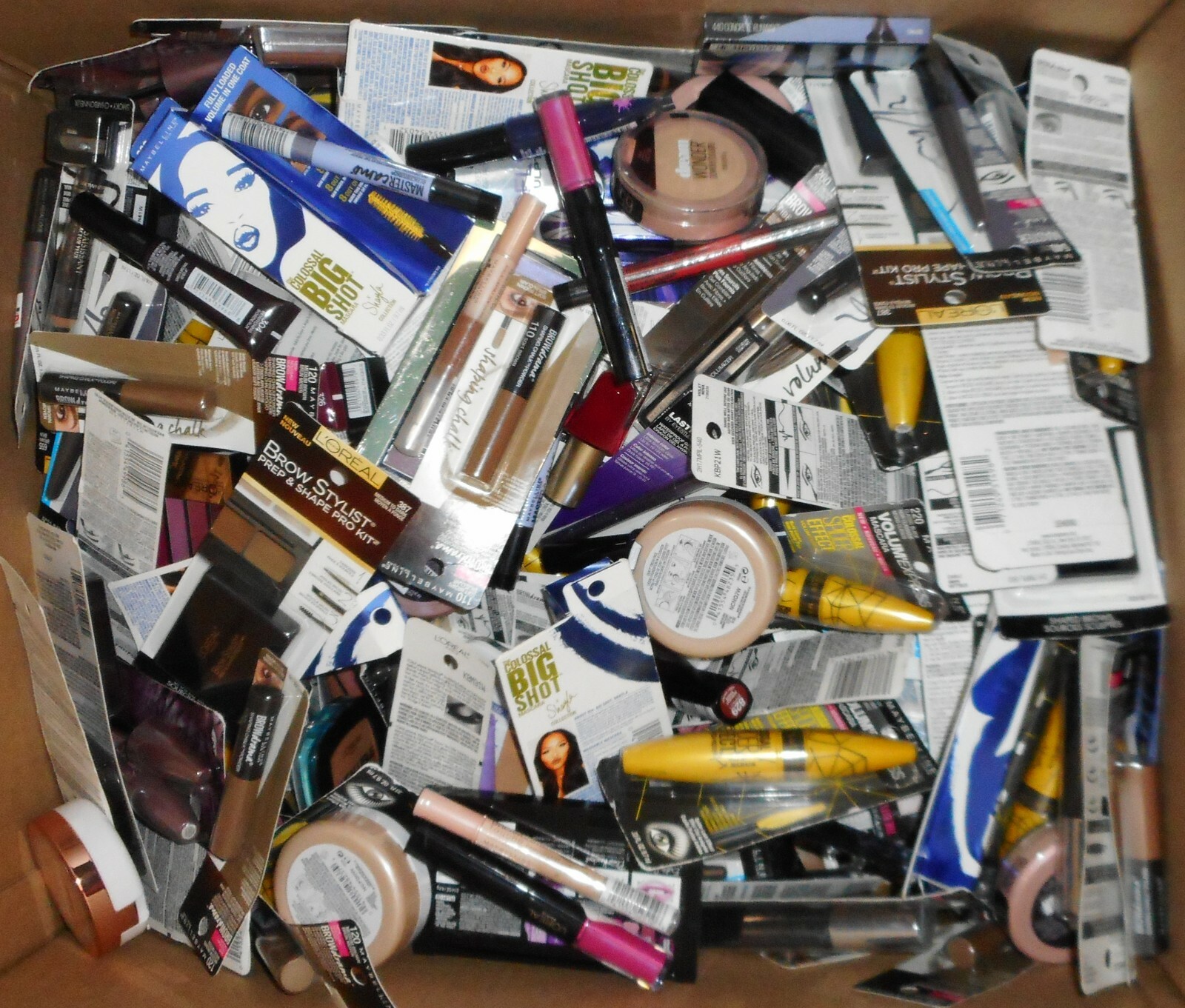 *SPECIAL PRICING* 100 PCS MAYBELLINE/LOREAL+ OTHER MAJOR BRANDS COSMETICS