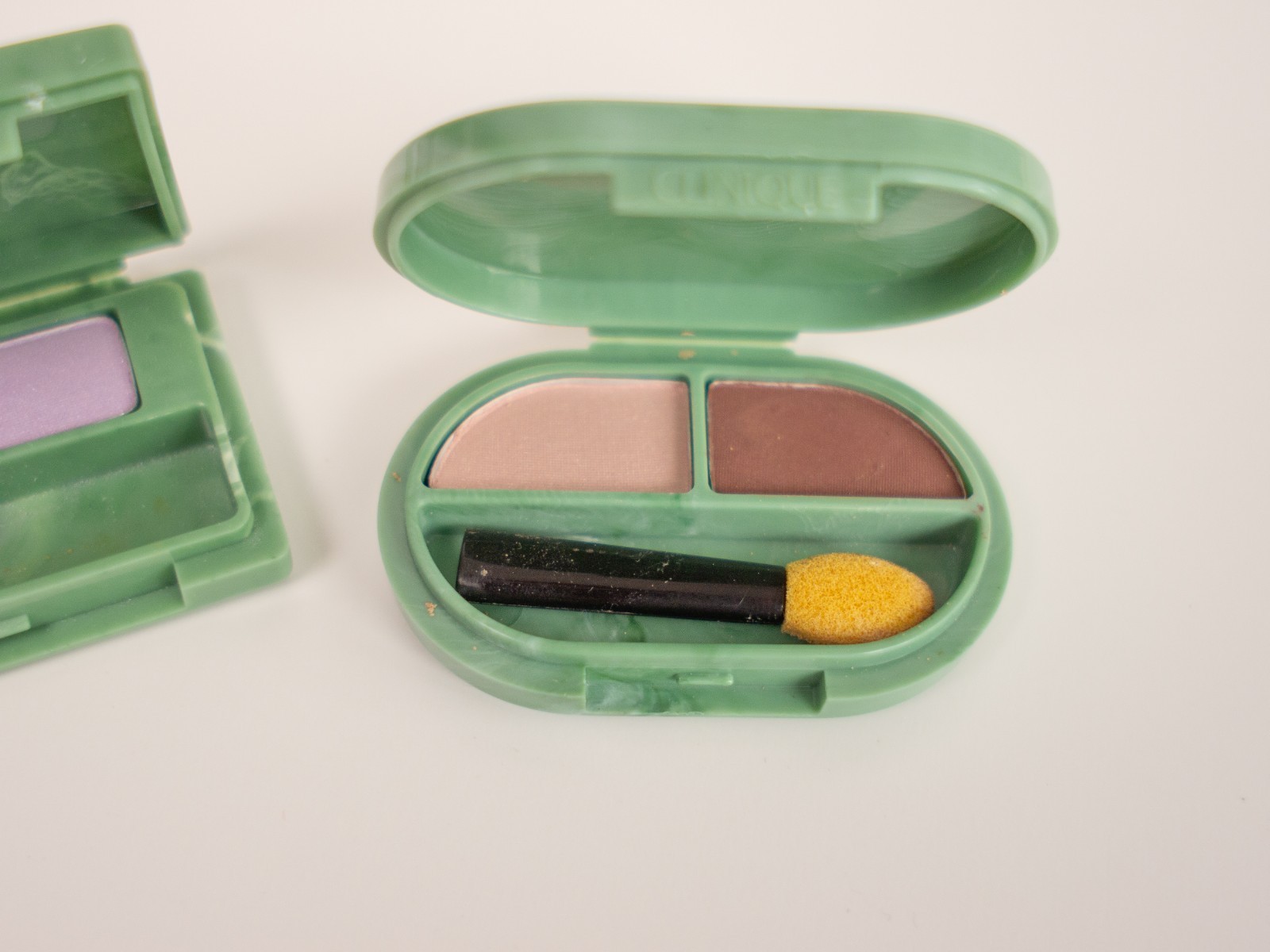 Lot of 7 Vintage Green Clinique Bag Soap Lipstick Powder Eye Shadow Blush Mousse