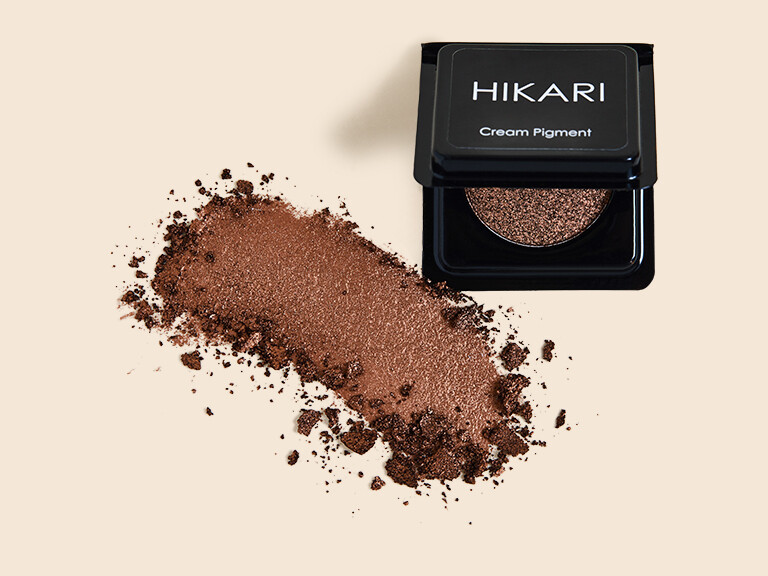 Hikari Cosmetic Latte Pigment Elizabeth Mott Goldy Eyeshadow Balm Springs Blush