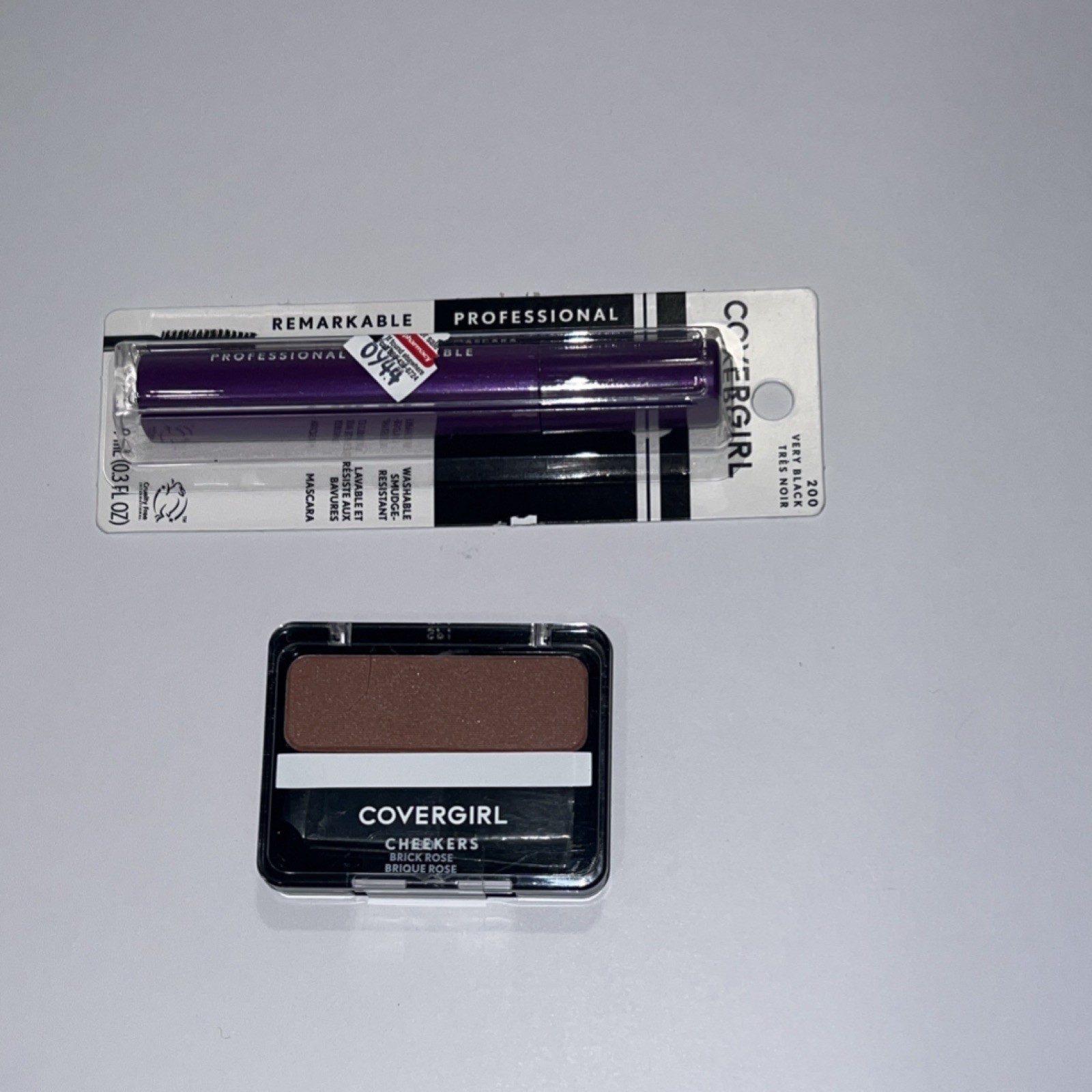 COVERGIRL Professional Mascara Very Black & Cheekers Brick Rose Blush Cruelty-F…