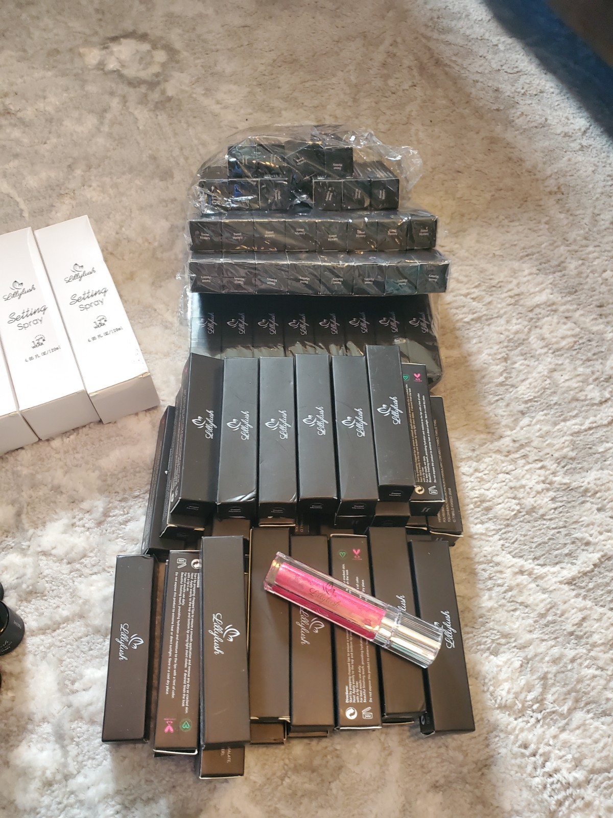 Lot Of 232 New Makeup Gel Nail Polish Face Setting Spray Lip Gloss Wing Eyeliner