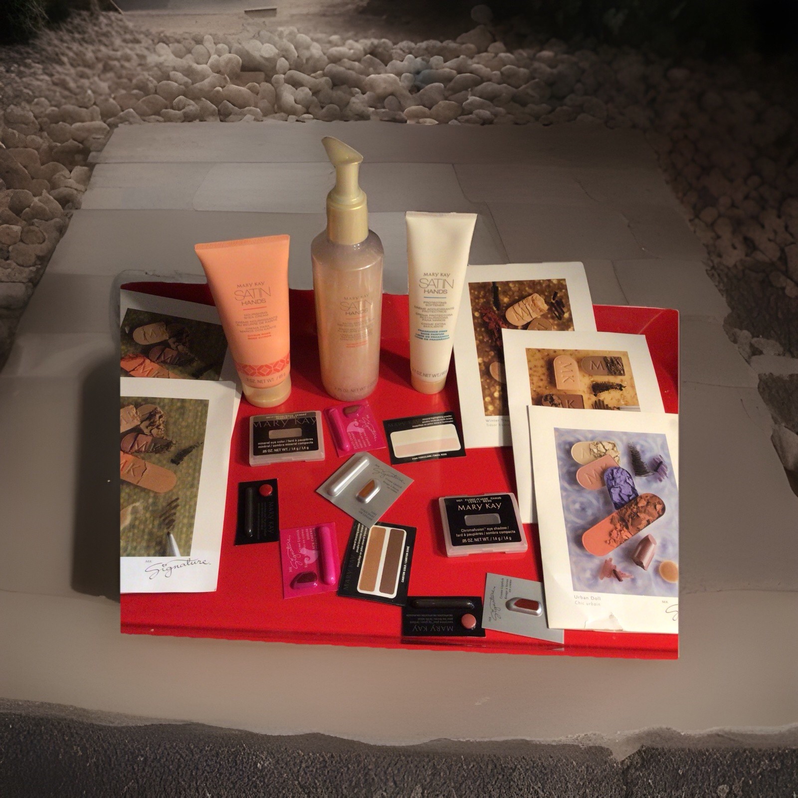Vtg. Discontinued Mary Kay Lot Of 21 Satin Hands, Makeup Cards,Please See Photos