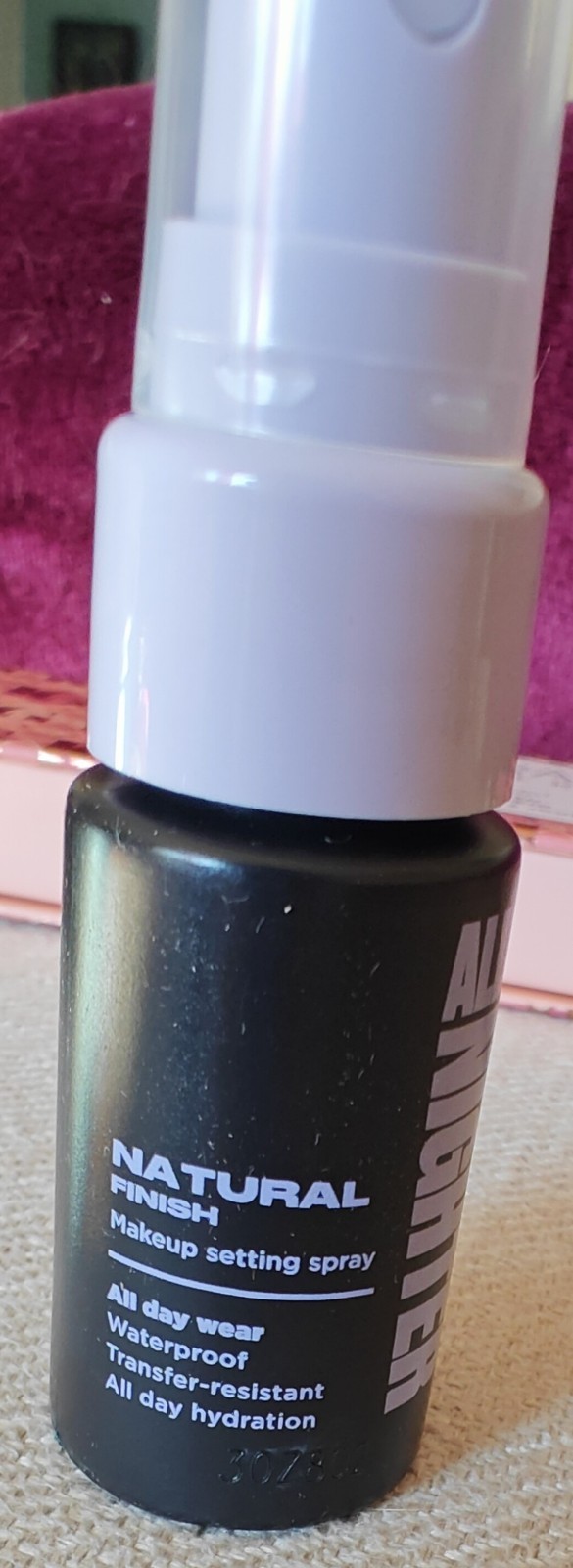 Beauty Bundle Feat: Two-faced, Wander, Urban Decay, Ysl, Givenchy, BareMinerals+