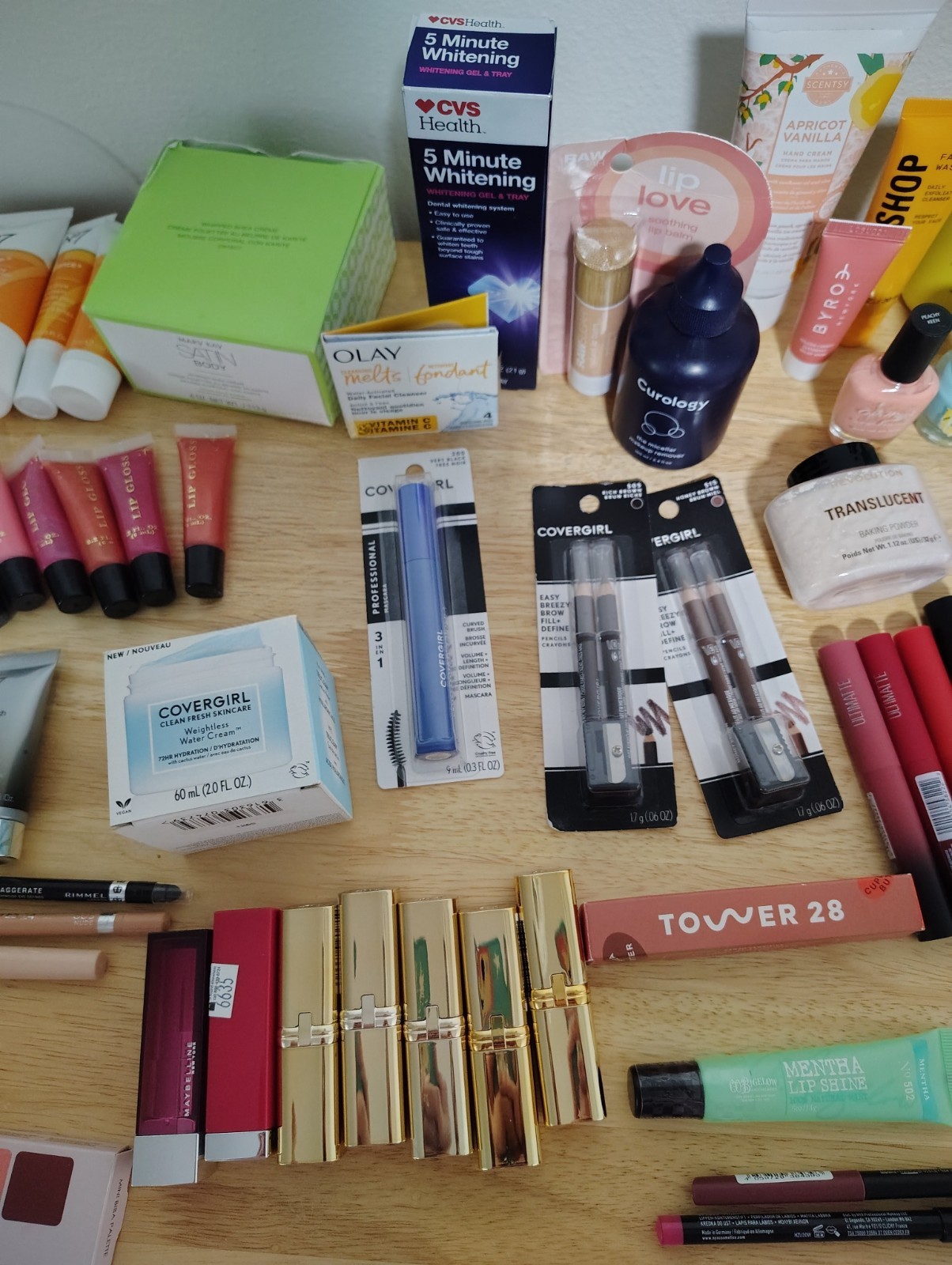 Lot Of 84 Pieces Of Beauty, Hair & Skin Care + Free Gifts!