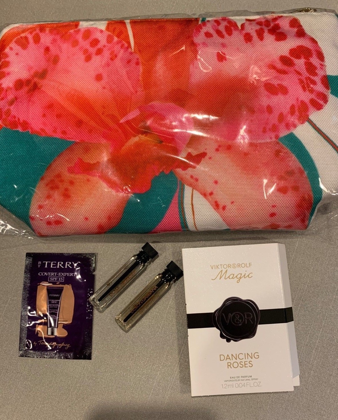 LOT NEIMAN MARCUS Makeup Bag DOLCE & GABBANA Perfume Terry VIKTOR & ROLF