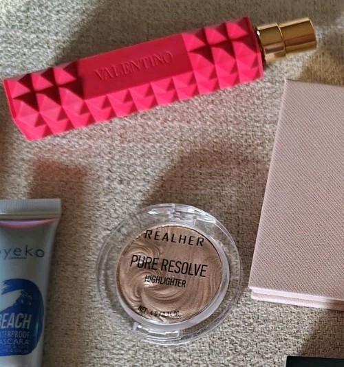 Beauty Bundle Feat: Morphe, Tarte,Wander,Dior,CT,Truly+ Valentino Voce Viva 10ml