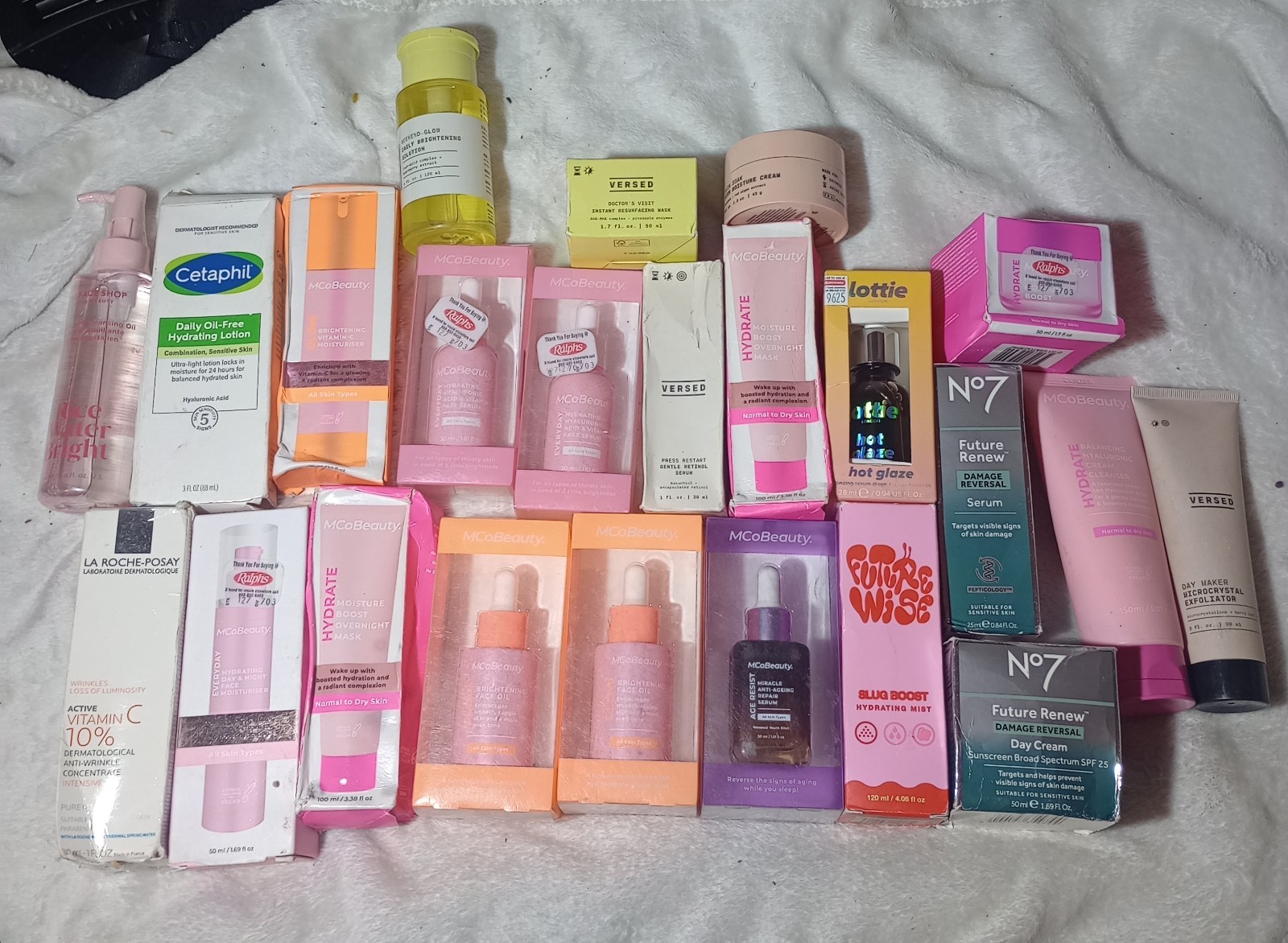 AFFORDABLE MAKEUP (READ DESCRIPTION)